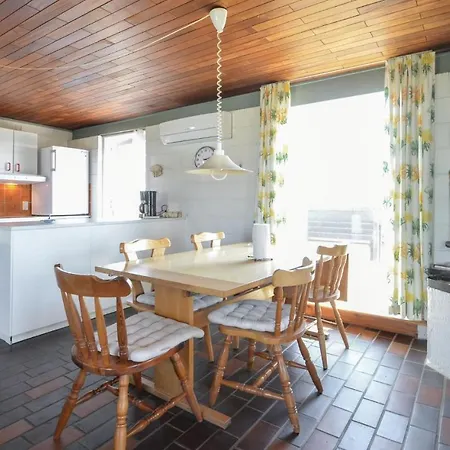 Three-bedroom In * Frostrup