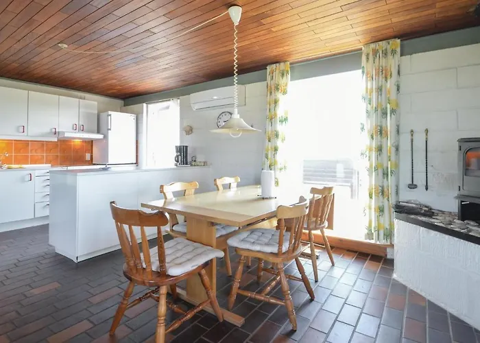 Three-bedroom In * Frostrup