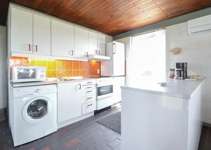 Three-bedroom In Holiday home Frostrup